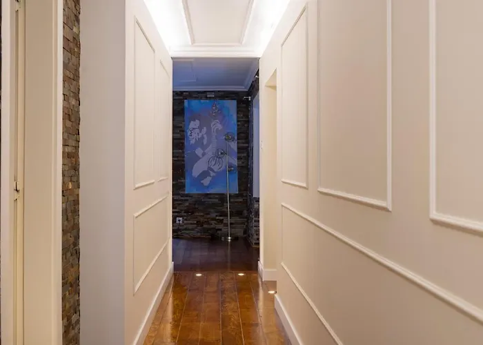 Charming In Historic House Appartement