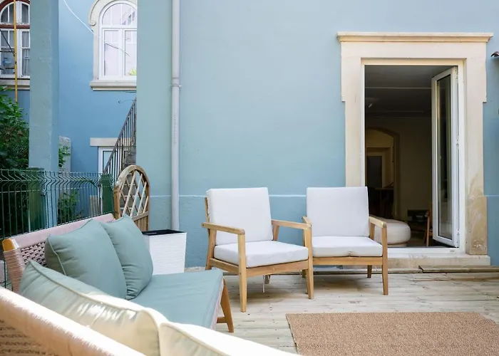 Charming In Historic House Coimbra