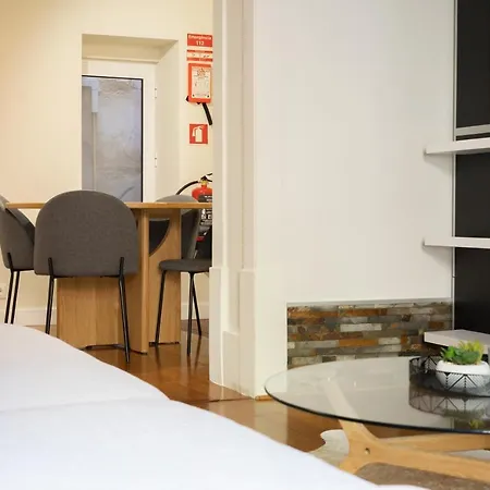 Charming In Historic House * Coimbra