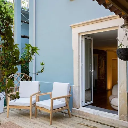 Charming In Historic House