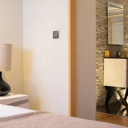 Charming In Historic House * Coimbra