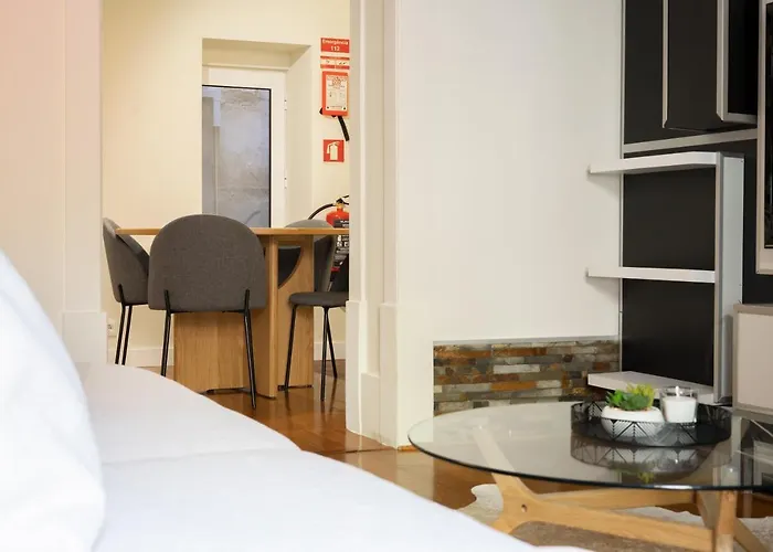 Charming In Historic House * كويمبرا