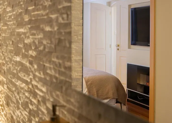 Charming In Historic House * كويمبرا